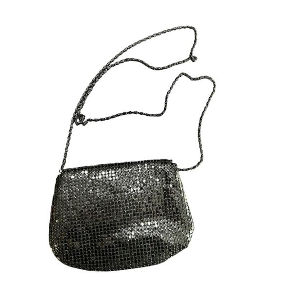 black chain metal mesh link cord body or clutch- VTG mesh- disco date night - Picture 2 of 8